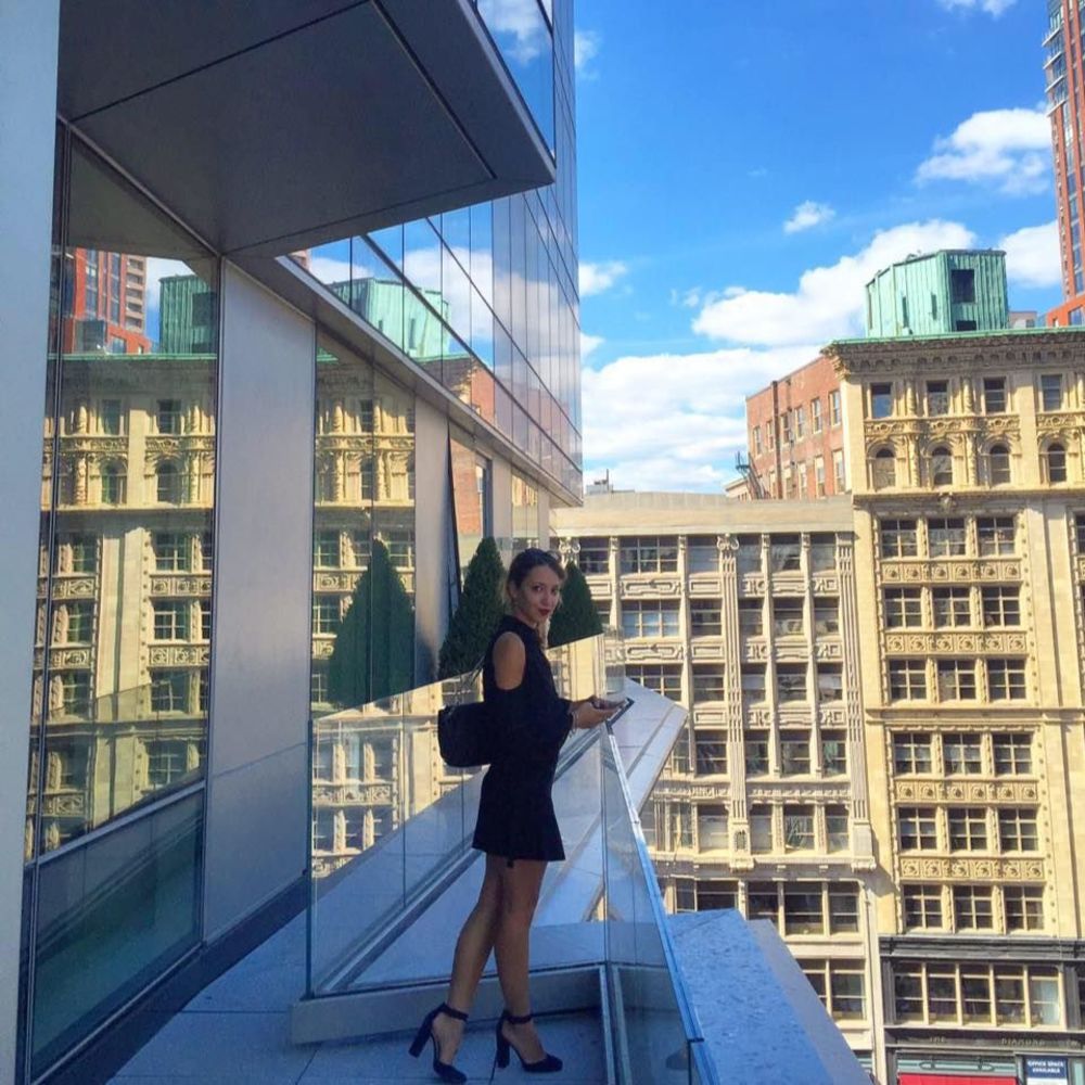 Meet your Posher, Alexandra